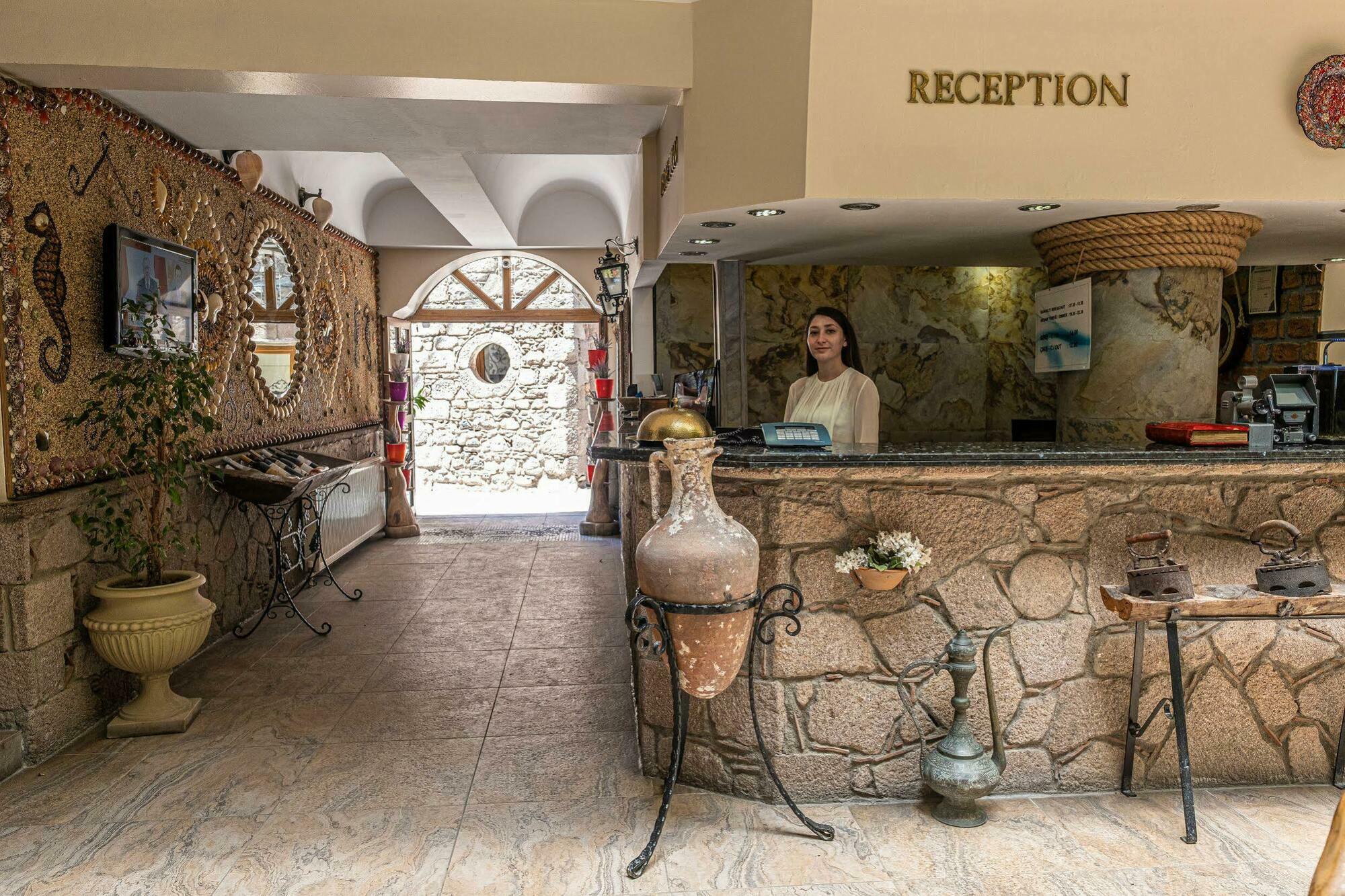 Assos Kervansaray Hotel - Special Category Экстерьер фото